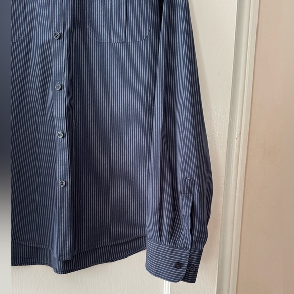 Kenneth Cole New York Navy Striped Button Down Long Sleeve Shirt Size XL - Picture 4 of 7
